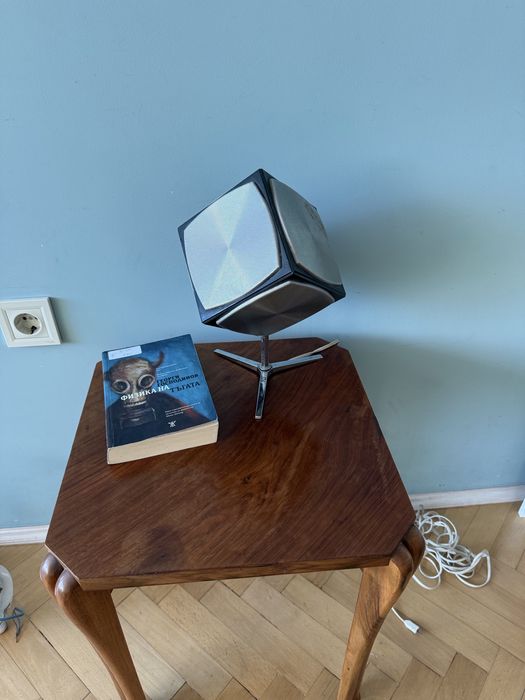 Помощна маса / 60-те