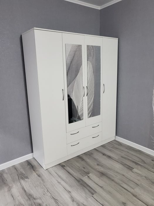 Шкаф  4 дверный доставка город бесплатно