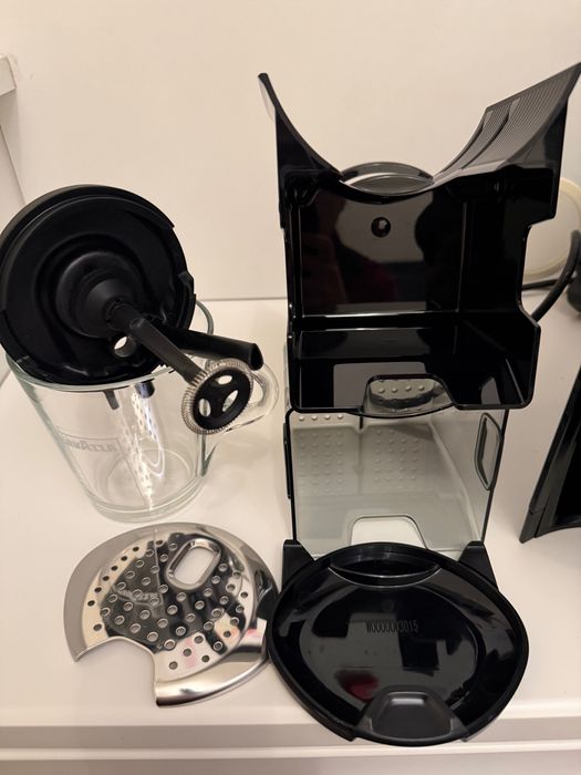 Кафе машина Lavazza a Modo Mio Desea - като нова