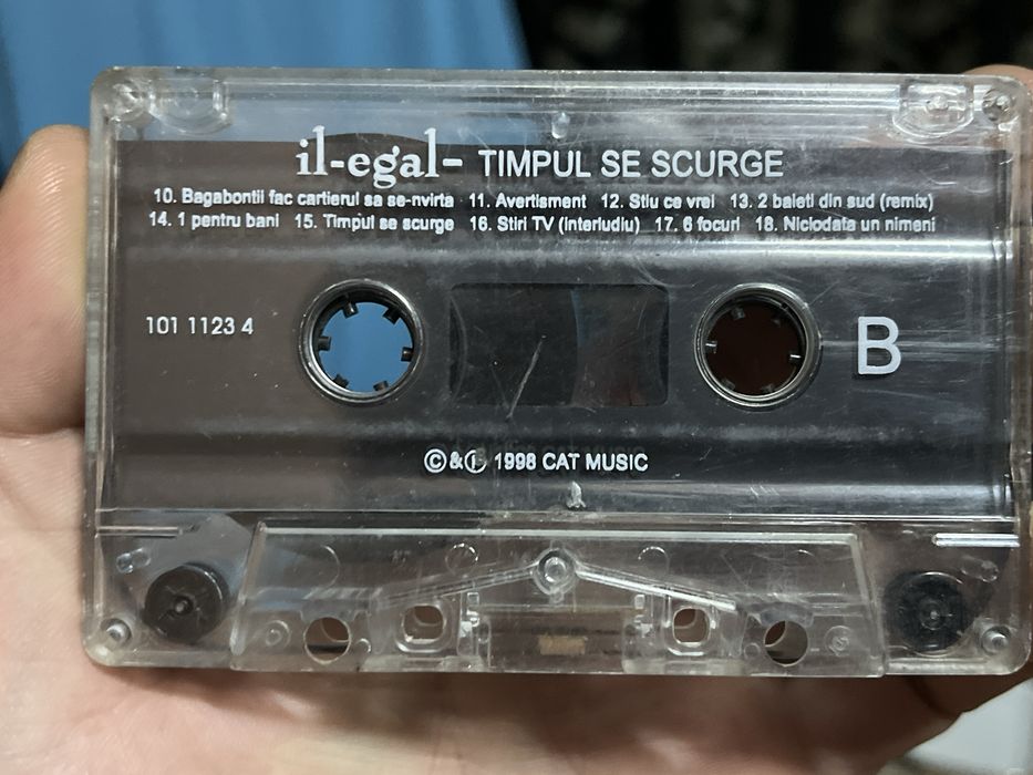 BUG MAFIA - De cartier (1998) / Il-Egal - Timpul se scurge (1998) - Casete audio originale