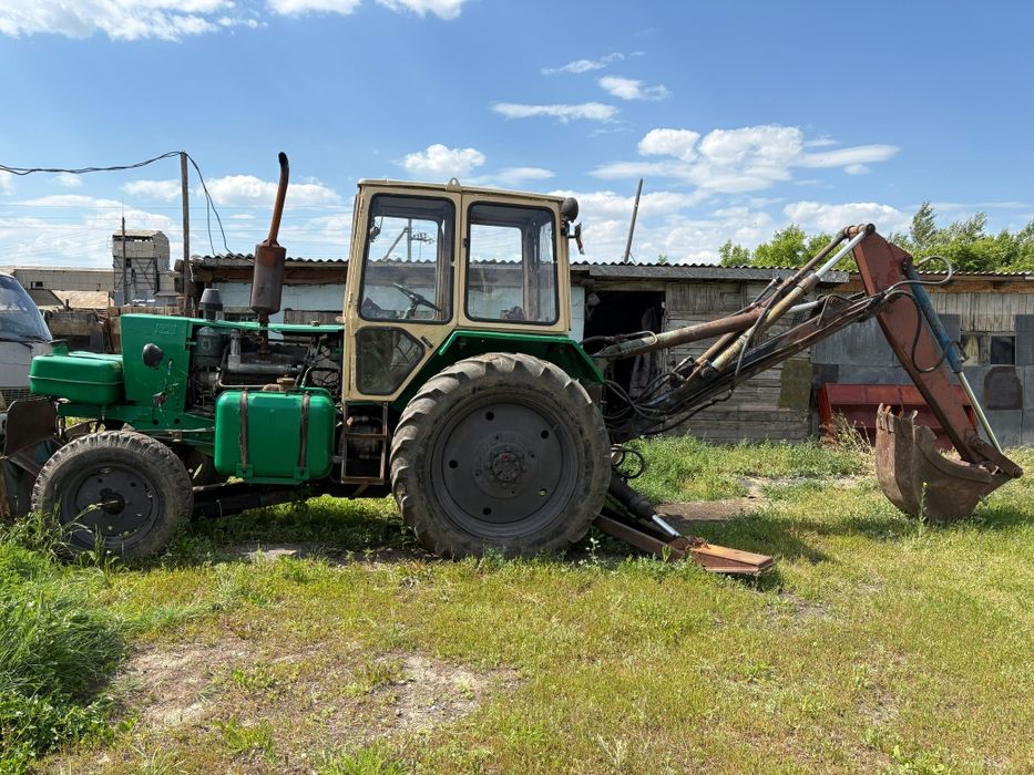 Трактор ЮМЗ-6 с устоновкой