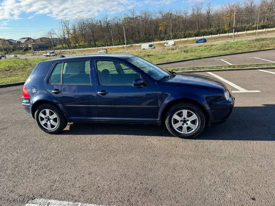 Vand Volkswagen Golf 4
