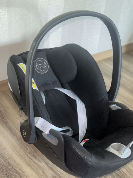 Детское авто кресло