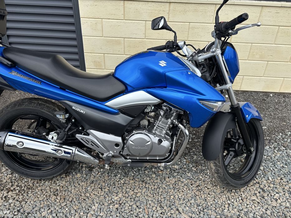 Suzuki Inazuma GW 250 2016