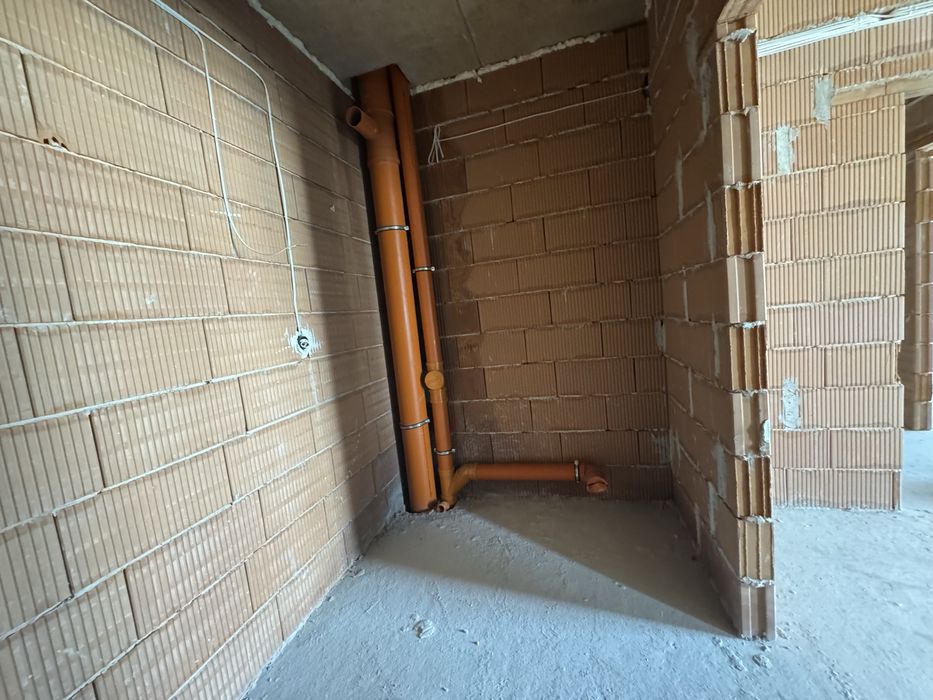 Продава се Тристаен апартамент в София, в.з. Киноцентъра - 143 кв.м за 1901 €/кв.м - Снимка #5