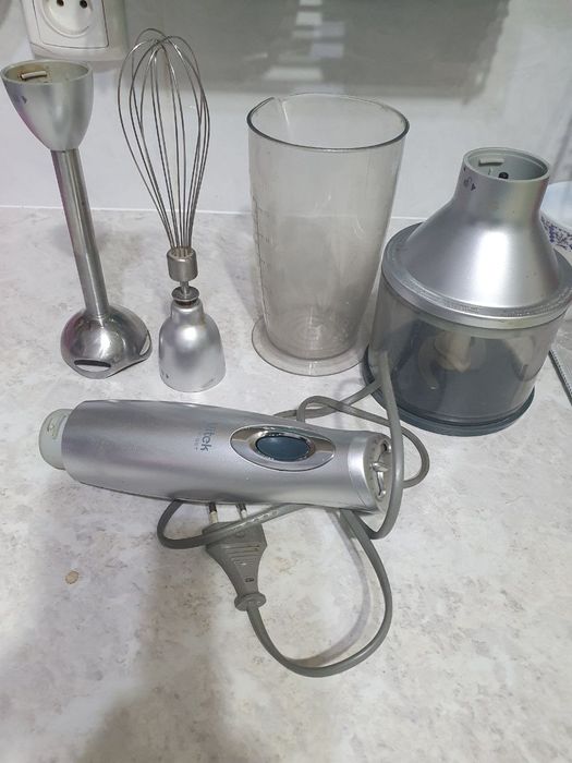 Блендер погружной vitek