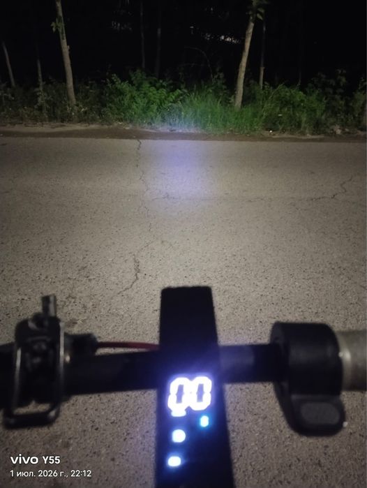 Продам электросамокат Xiaomi 4 Срочно