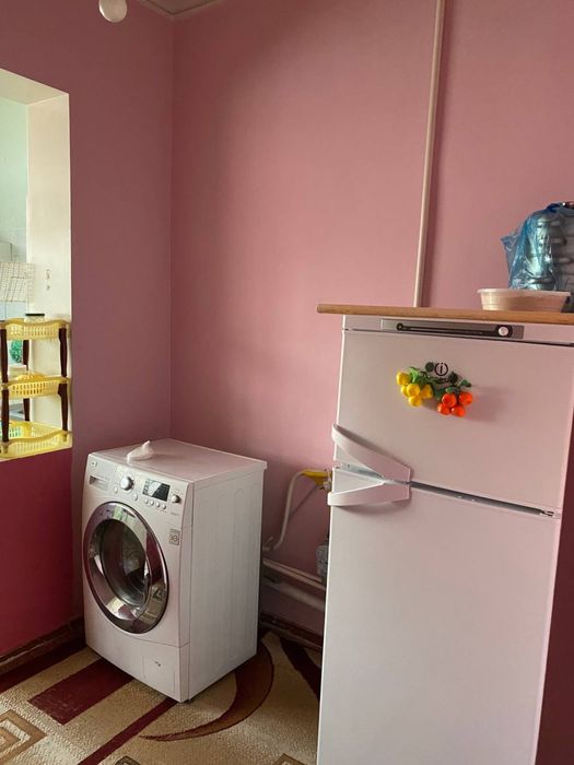 Chorsuda kvartira sotiladi 3/4/5