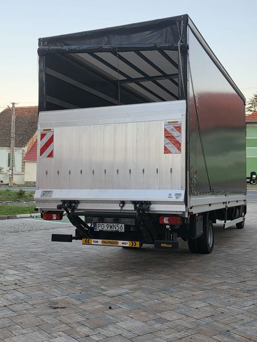 Iveco daily 2022 cu lift hidraulic 15 palet impecabili