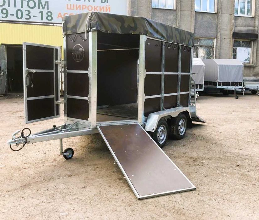 Прицеп - Коневоз