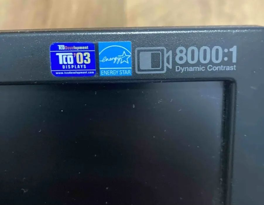 Продаю хорошый монитор