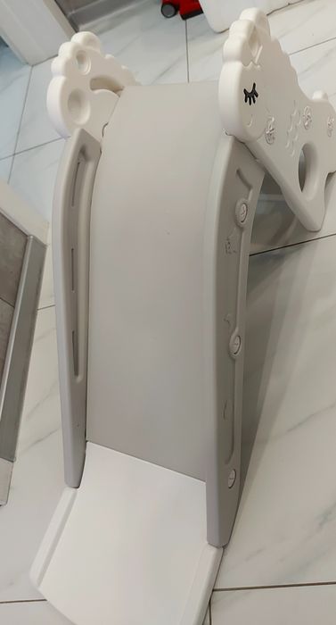 Пластмасова пързалка за вкъщи