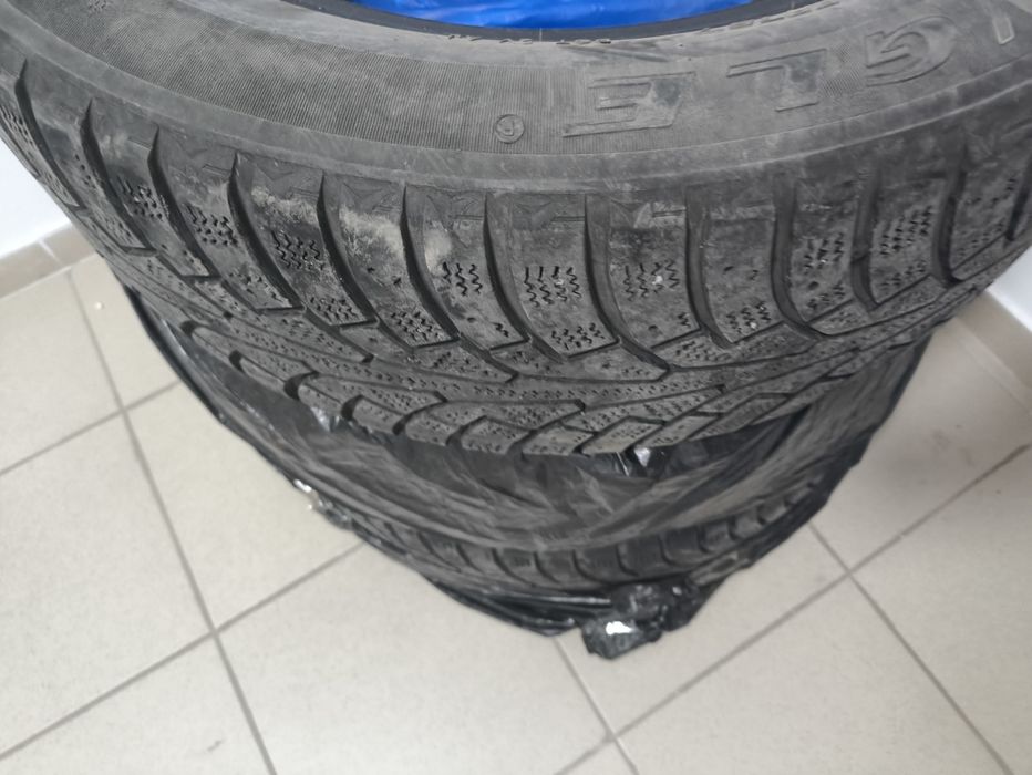 Шина қысқы 225/60/17