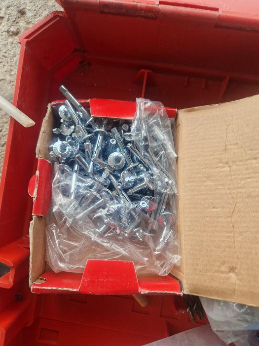 Pistol ancora chimica