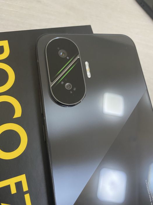 Poco F7 12/512gb