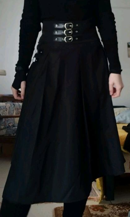 Rochii, fuste punk, gothic lolita