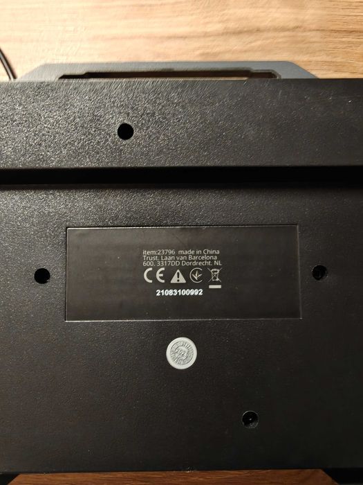 Клавиатура Trust GXT 853