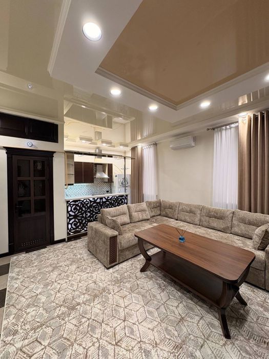 Продам Ц-12 Евро Квартира 2/2/4