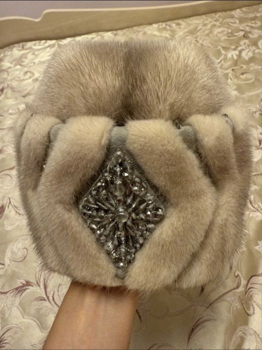 Норковая шапка продам
