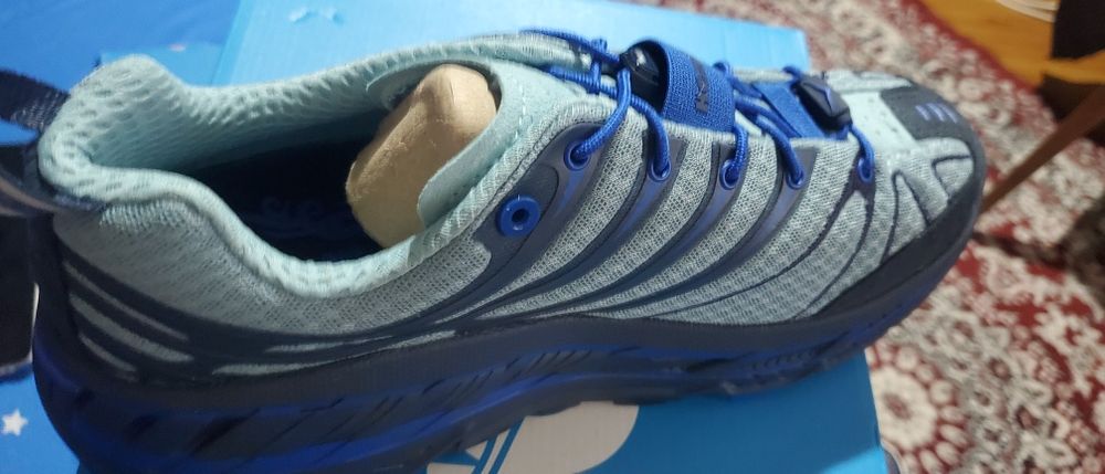 Vand adidasi unisex Stinson Evo OG