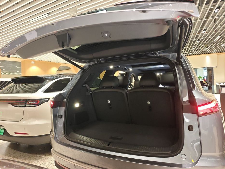 ONVO Luxeed L90, 2025 электричка