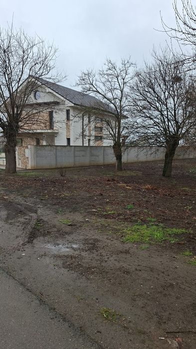 Teren intravilan 982 mp, 2 fronturi – Orțișoara, utilități complete