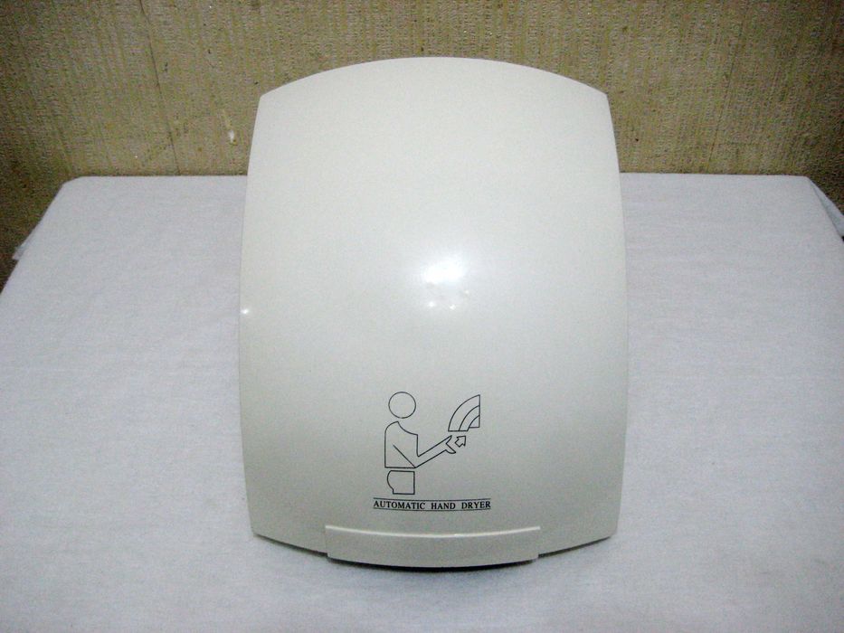 Сушилка фен для рук идеальном рабочим почти новым состоянии!