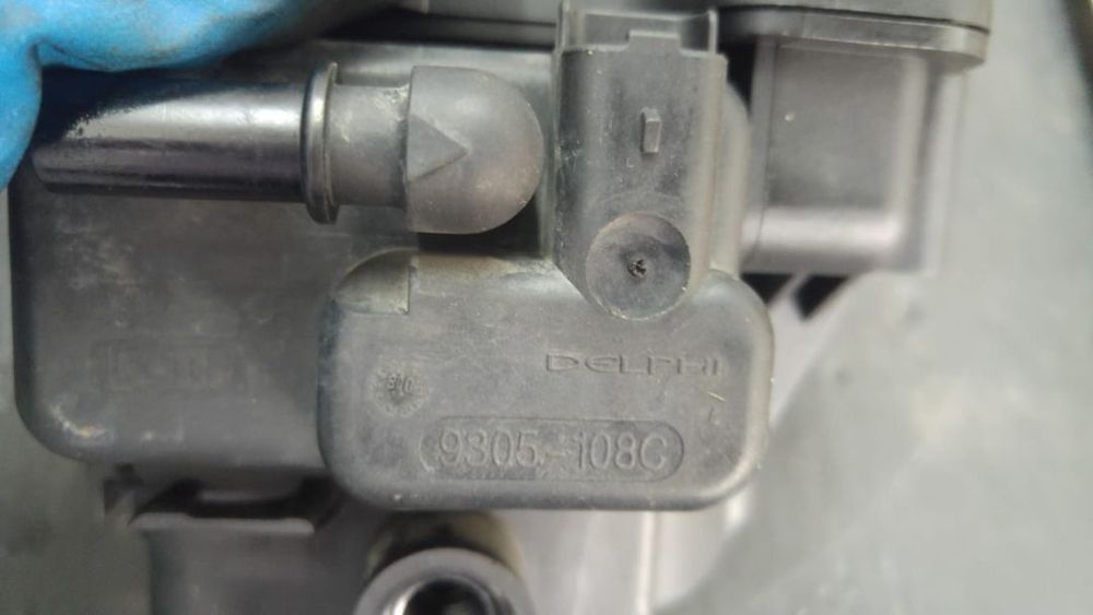 regulator presiune peugeot 207 308 citroen c5 c4 1.6 hdi  9305-108c