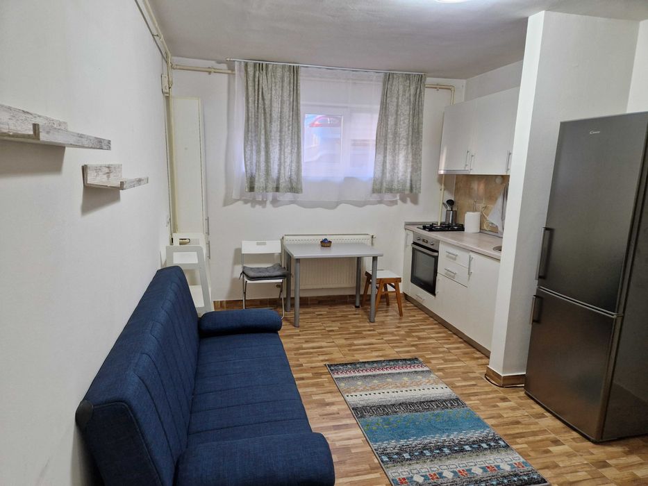 Apartament de închiriat