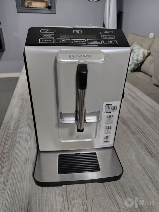 Bosch VeroCup 300 — avtomatik kofe mashinasi.
Bosch VeroCup 300 sot