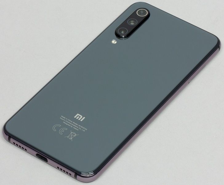 Продам/обмен Xiaomi Mi 9 SE