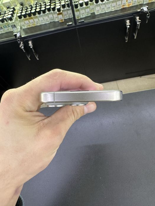 Iphone 15 pro 128 gb Natural