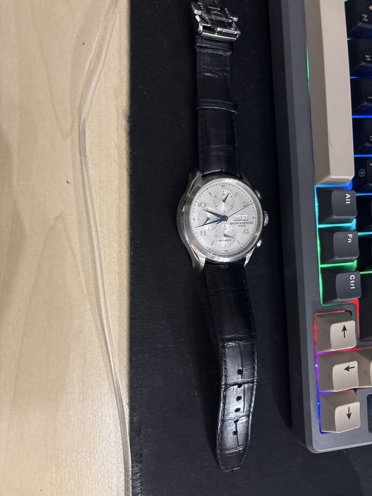 Продам часы почти новые Baume & Mercier