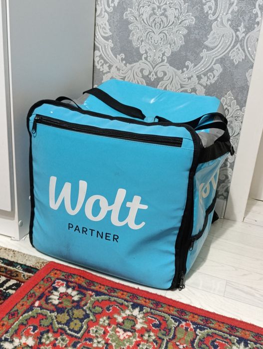 Wolt Partner сумка термокороб