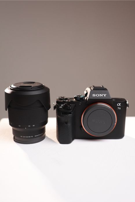 Sony a7 ii объектив две батареи Boost