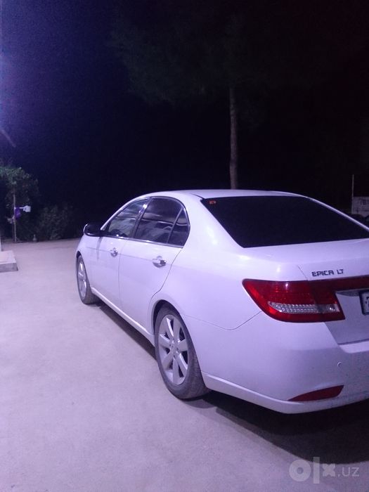 Moshina zur navorotlari bor