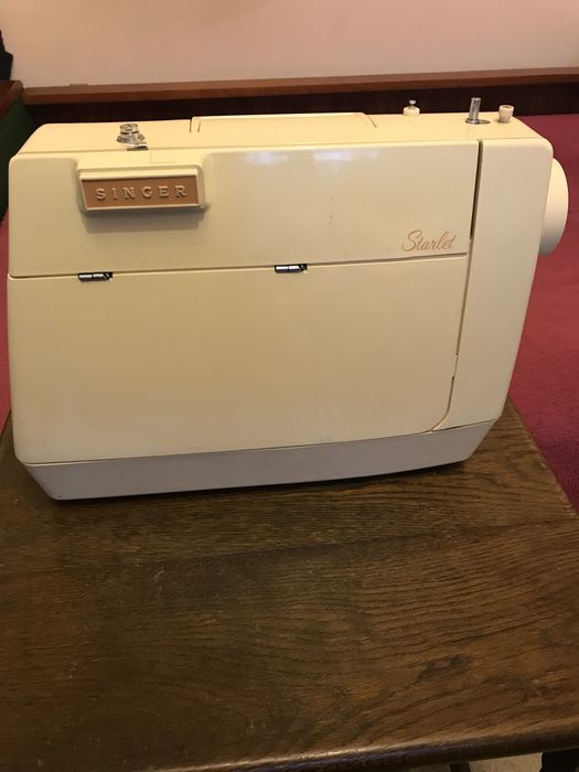 Masina cusut singer 411