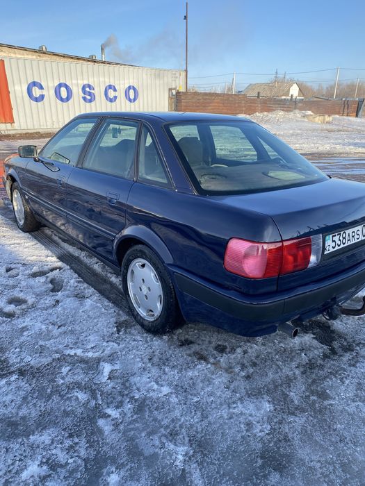 Продвется Audi 80 B4