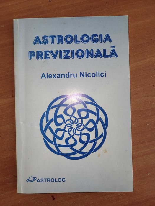 carti astrologie