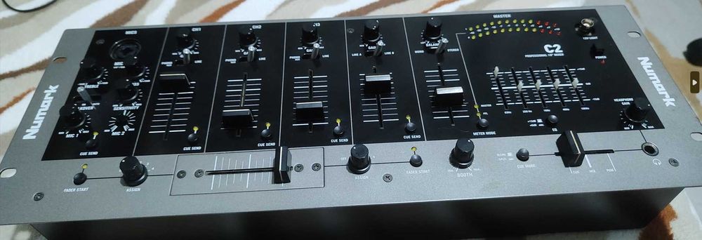 Mixer DJ Profesional Numark C2 | 4-Canale | 19" Rackmount