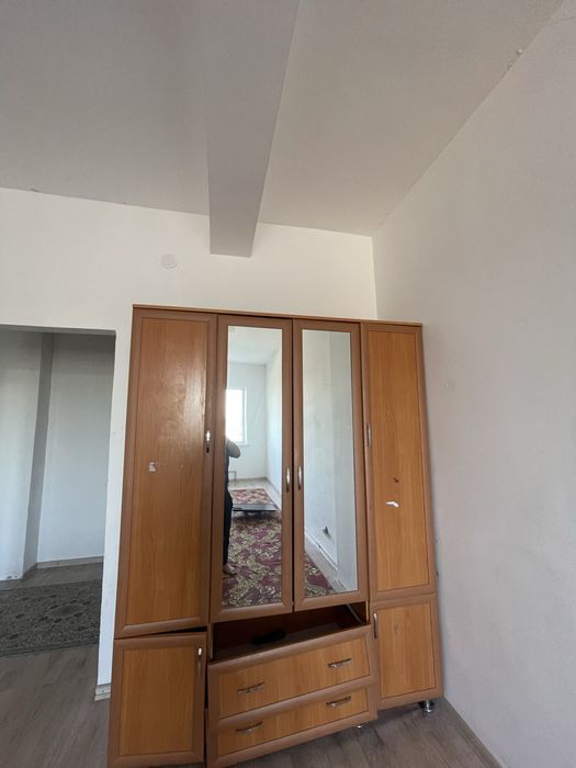 Шкаф для одежда на госнитца