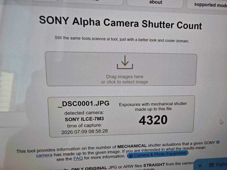 Aparat foto Sony A7III