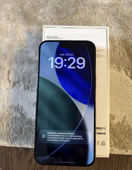 Vând Iphone 15 Pro Max 256gb