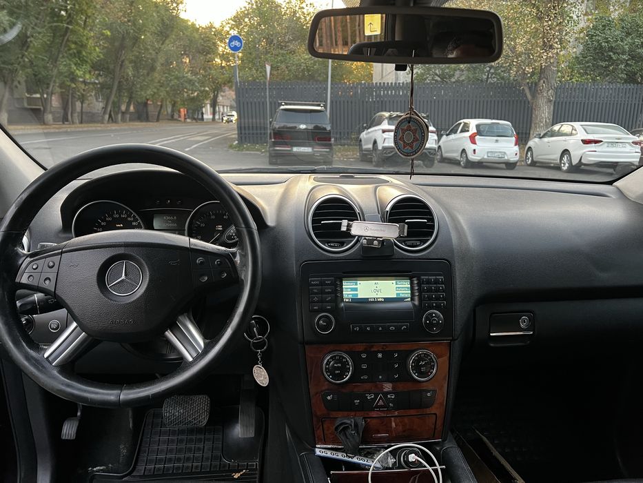 Mersedes Benz ML 164