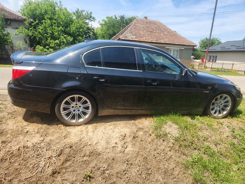 Vand bmw seria 5 e60 2.5i