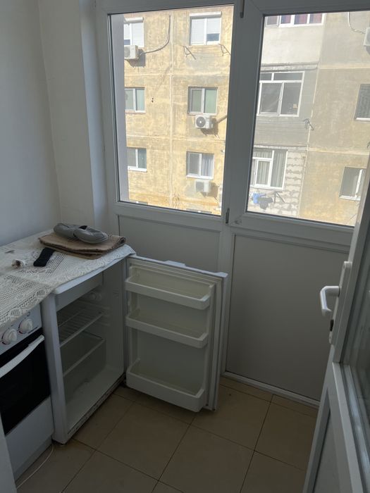 Inchiriez apartament cu 2 camere