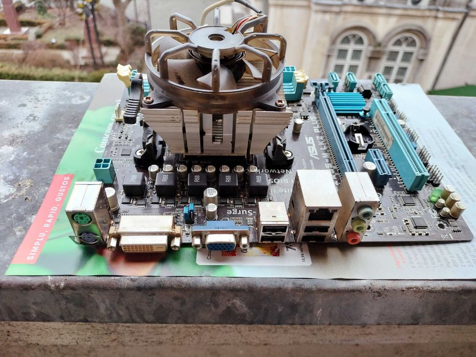 Vand kit placa de baza Asus F2A55-M LK2 Plus cu cpu Amd A8-5600K