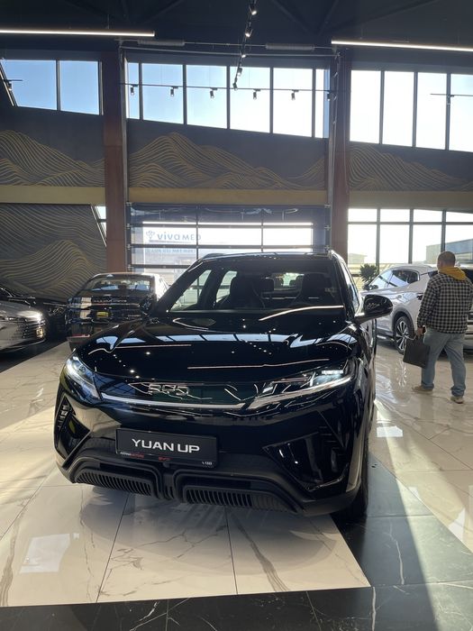 BYD Yuan Up Юань АП black черный кора qora 2025