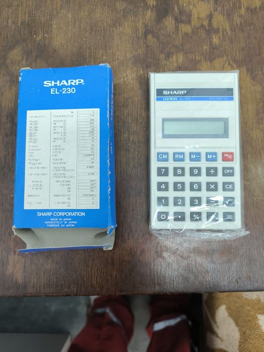 Ретро калкулатор,Елка  SHARP EL-230 Japan