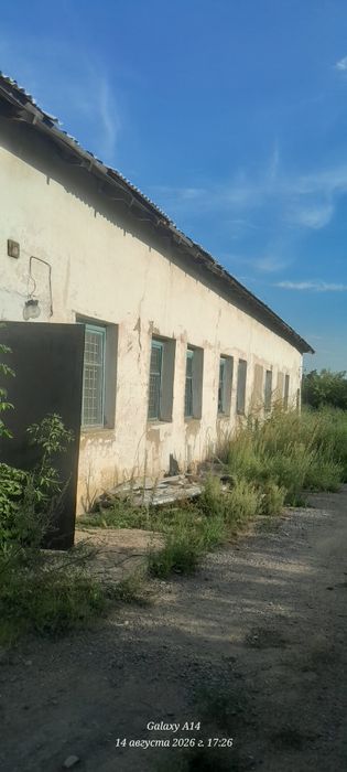 Продам.   здание